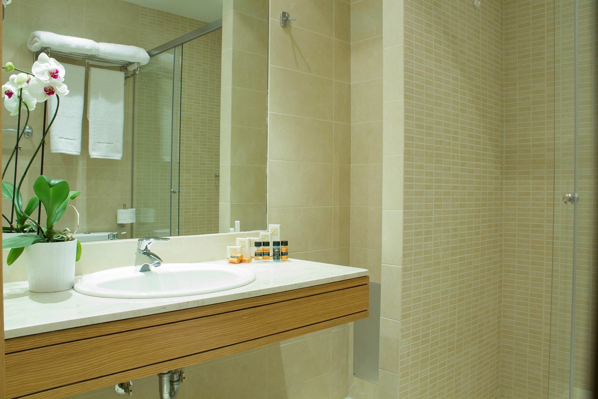 Tripoli City Hotel Ngoại thất bức ảnh